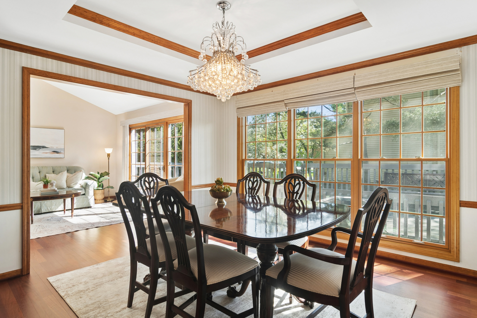 525 Cherbourg Drive, Buffalo Grove, IL 60089