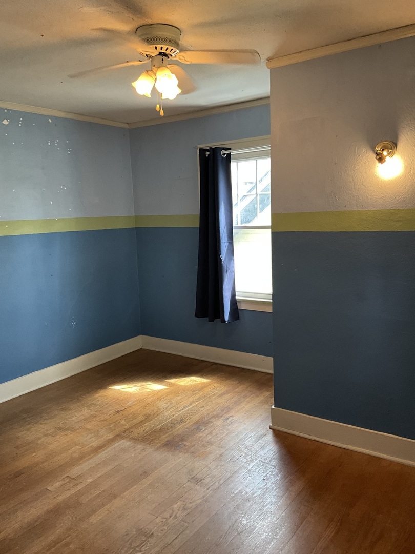 22 S Archer Avenue, Mundelein, IL 60060