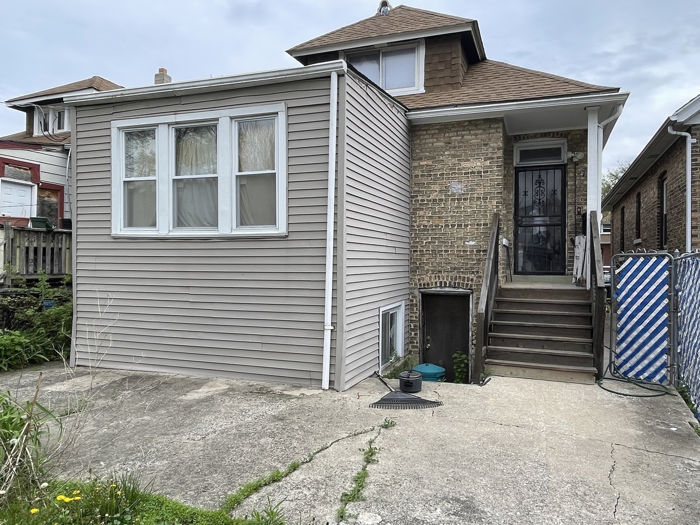 1512 N Linder Avenue, Chicago, IL 60651