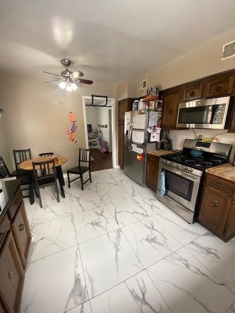 290 W Elm Park Avenue, Elmhurst, IL 60126