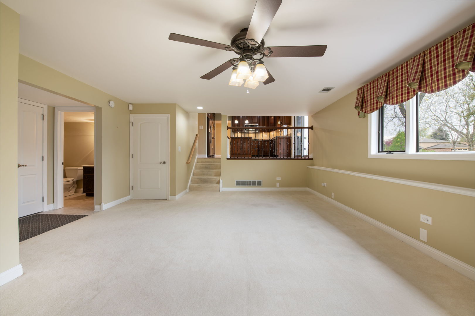 301 Greenfield Road, Shorewood, IL 60404