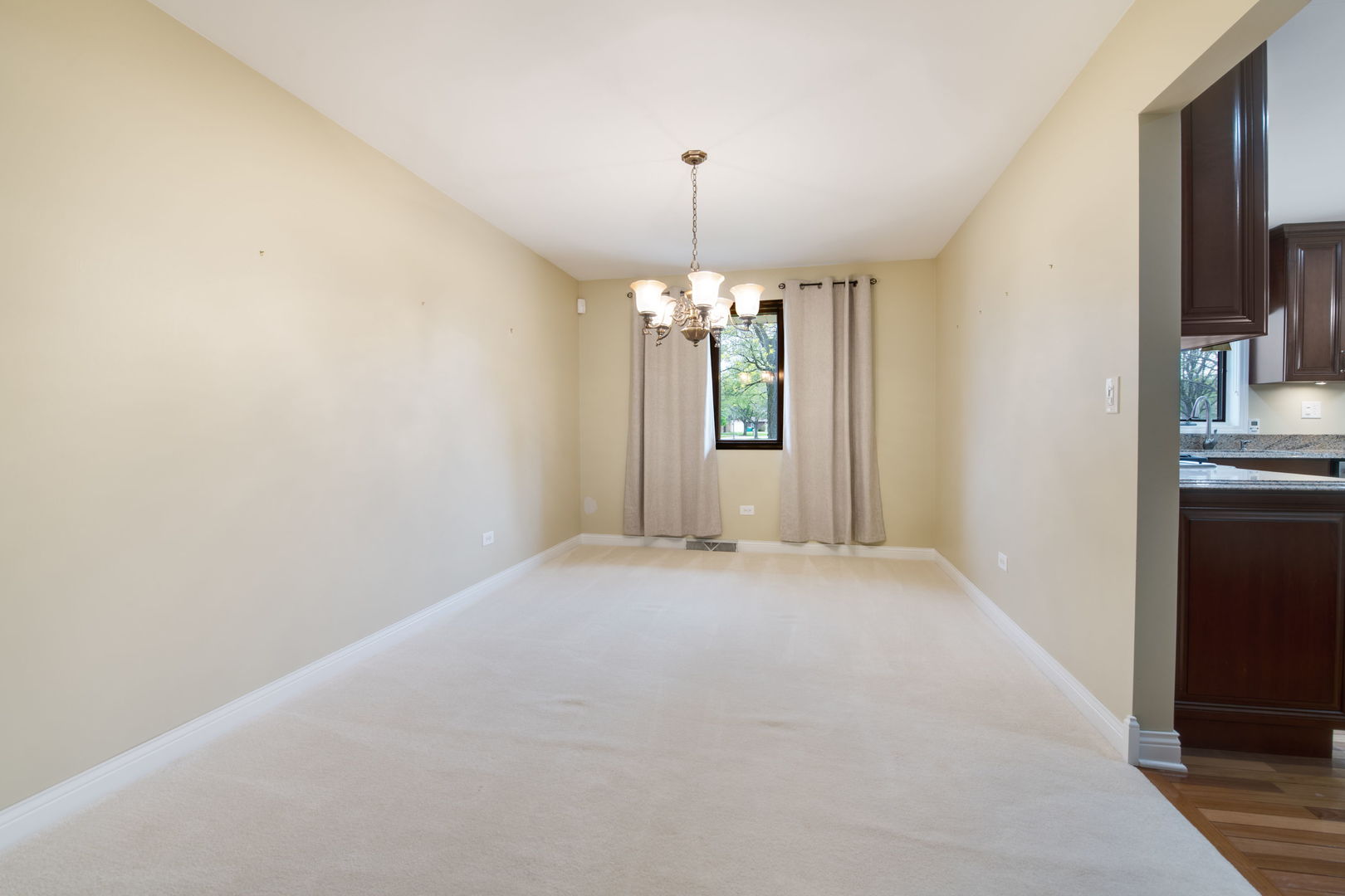 301 Greenfield Road, Shorewood, IL 60404