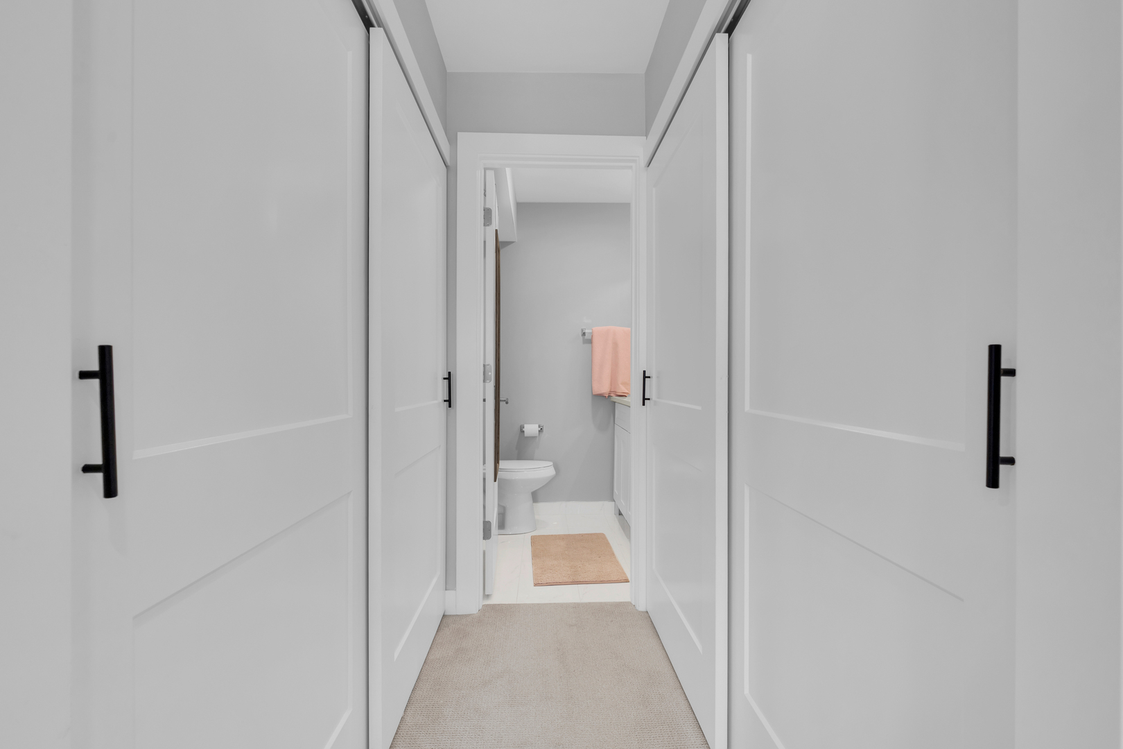 1375 REBECCA Drive #323, Hoffman Estates, IL 60169