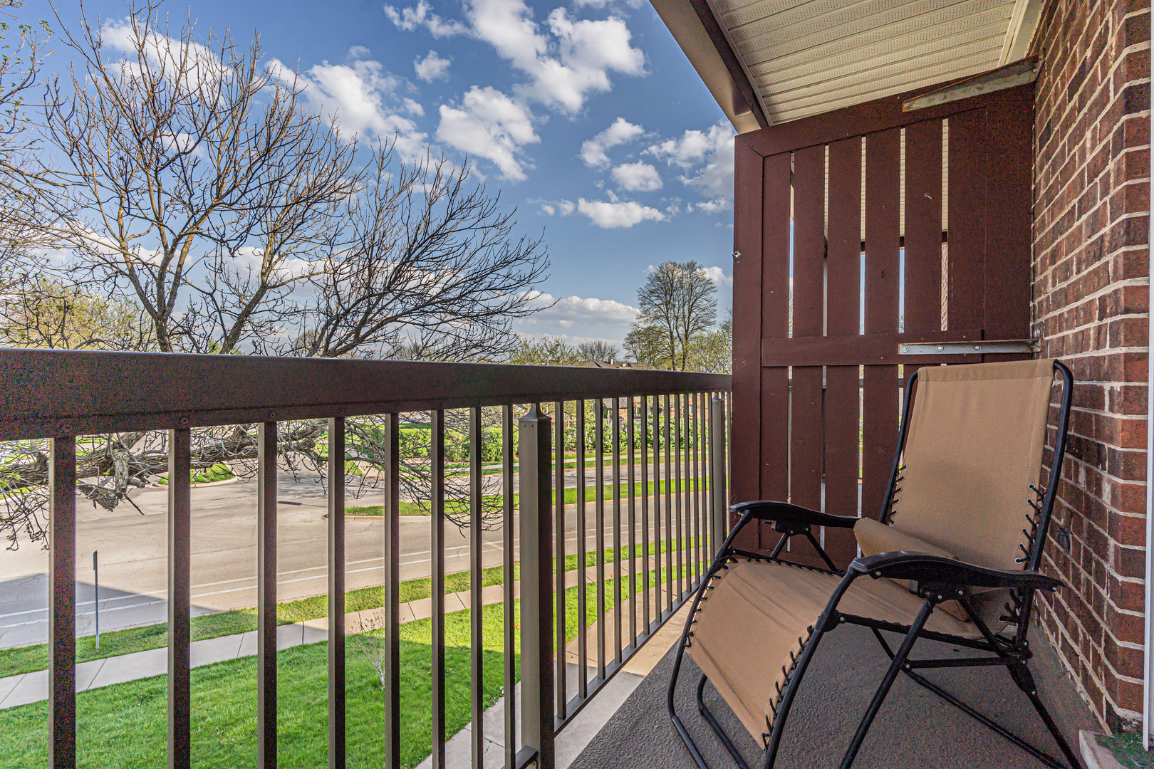 1375 REBECCA Drive #323, Hoffman Estates, IL 60169