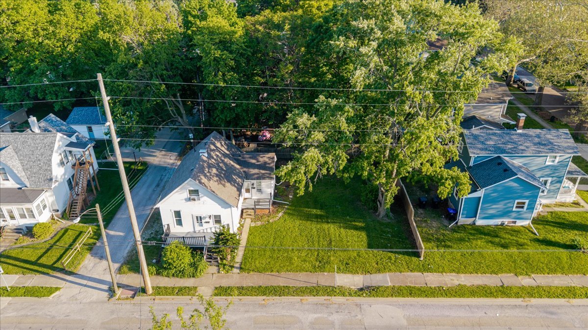 605 E Empire Street, Bloomington, IL 61701