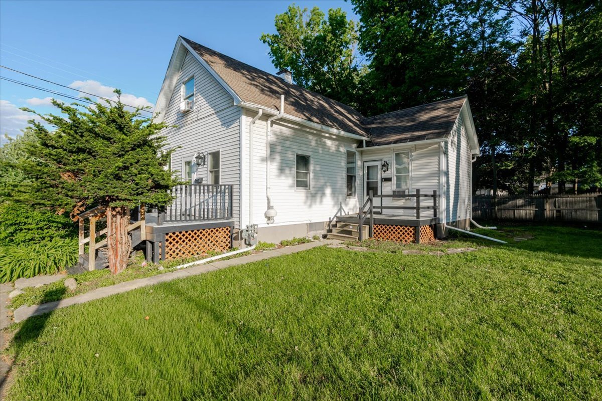 605 E Empire Street, Bloomington, IL 61701