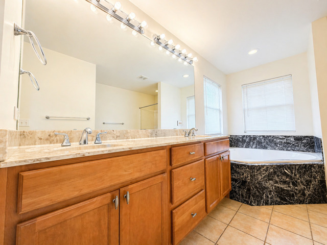 239 Richards Court, Winthrop Harbor, IL 60096