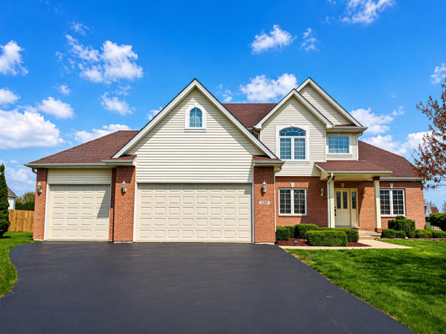 239 Richards Court, Winthrop Harbor, IL 60096