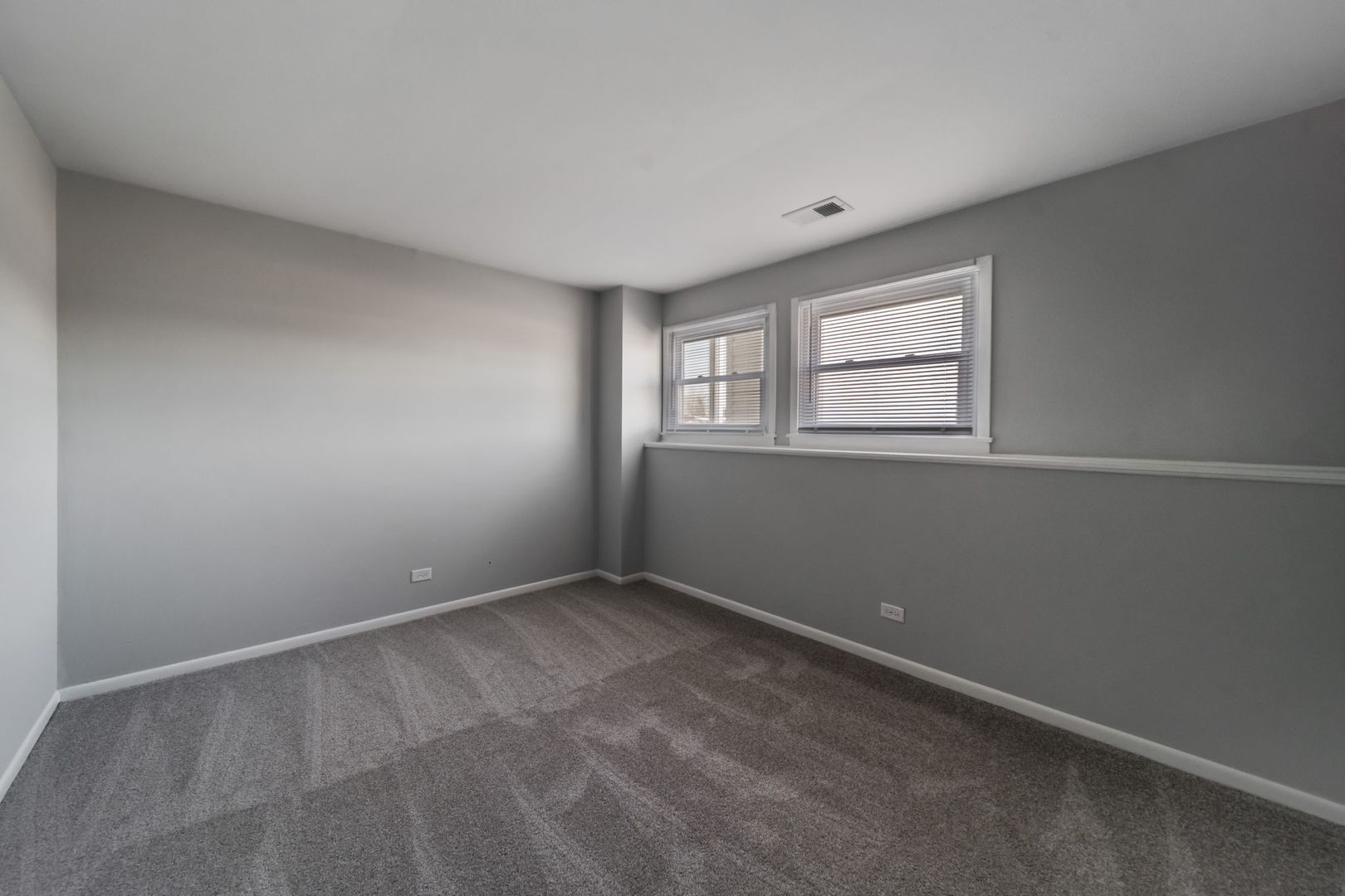 526 King Arthur Way, Bolingbrook, IL 60440