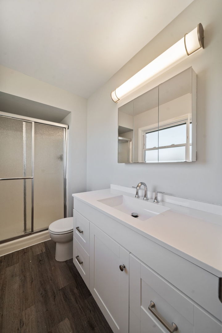 526 King Arthur Way, Bolingbrook, IL 60440