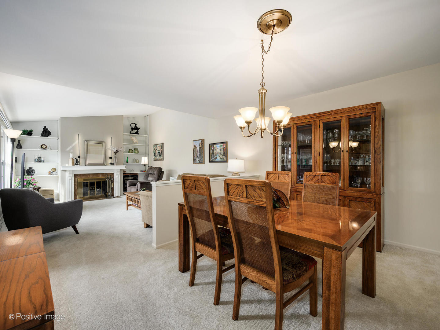 1327 Shagbark Lane, Wheaton, IL 60187