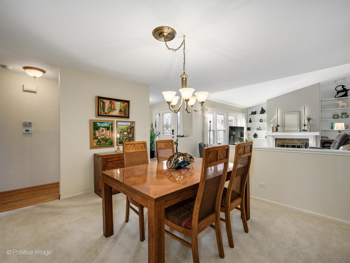 1327 Shagbark Lane, Wheaton, IL 60187