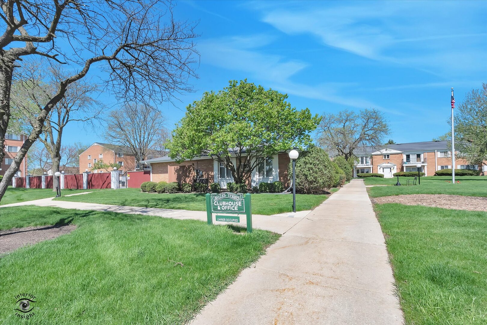 1050 N Farnsworth Avenue #301, Aurora, IL 60505