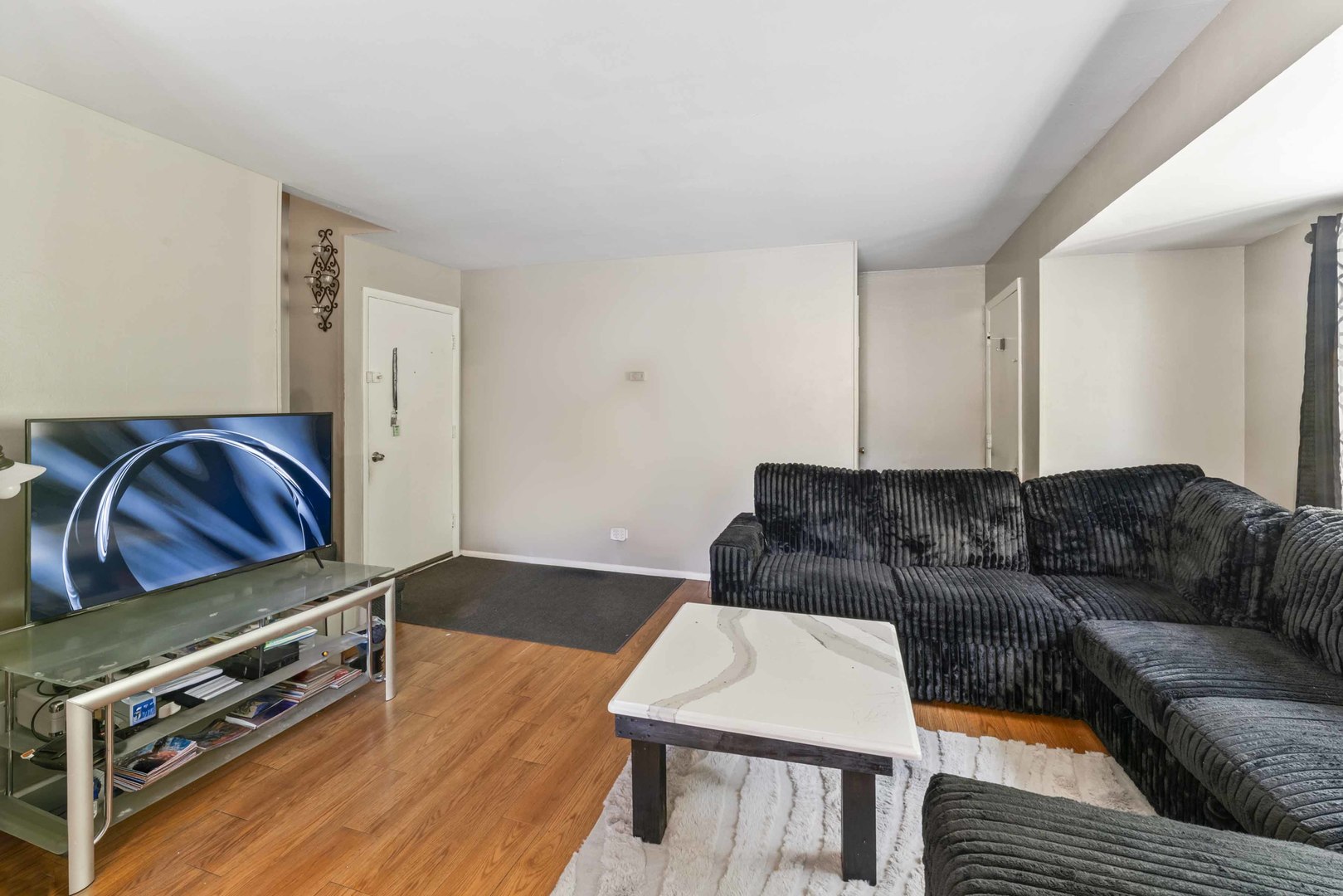 2504 Algonquin Road #17, Rolling Meadows, IL 60008