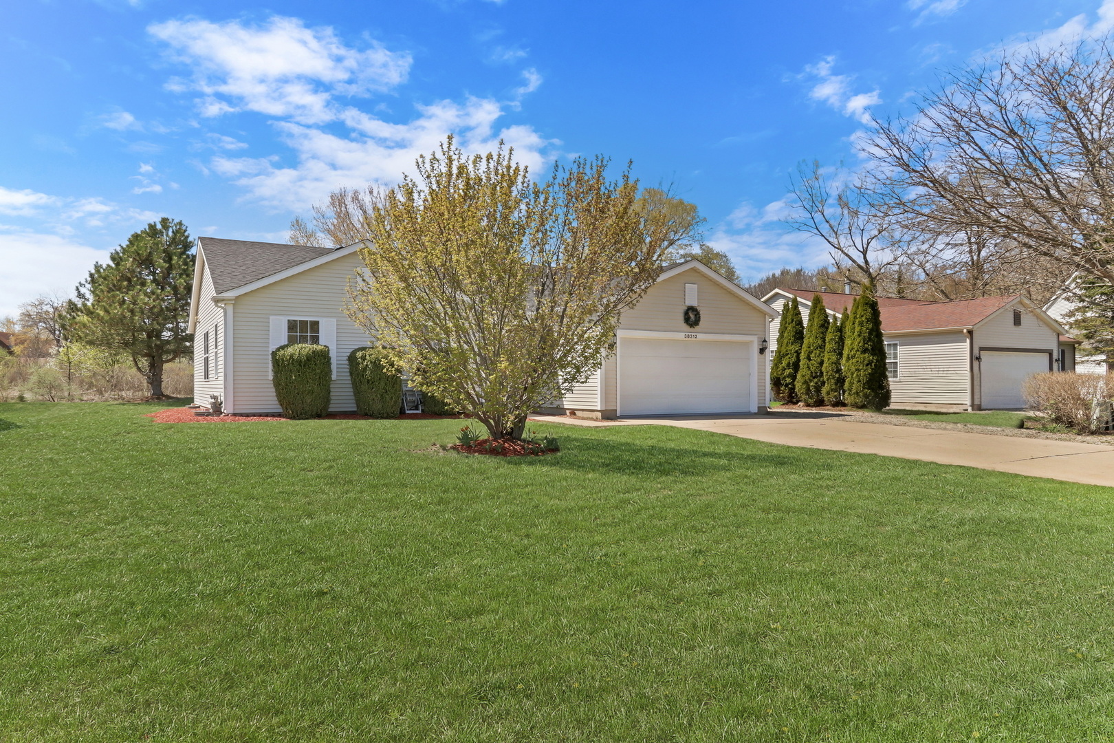 38312 Imperial Lane, Beach Park, IL 60087