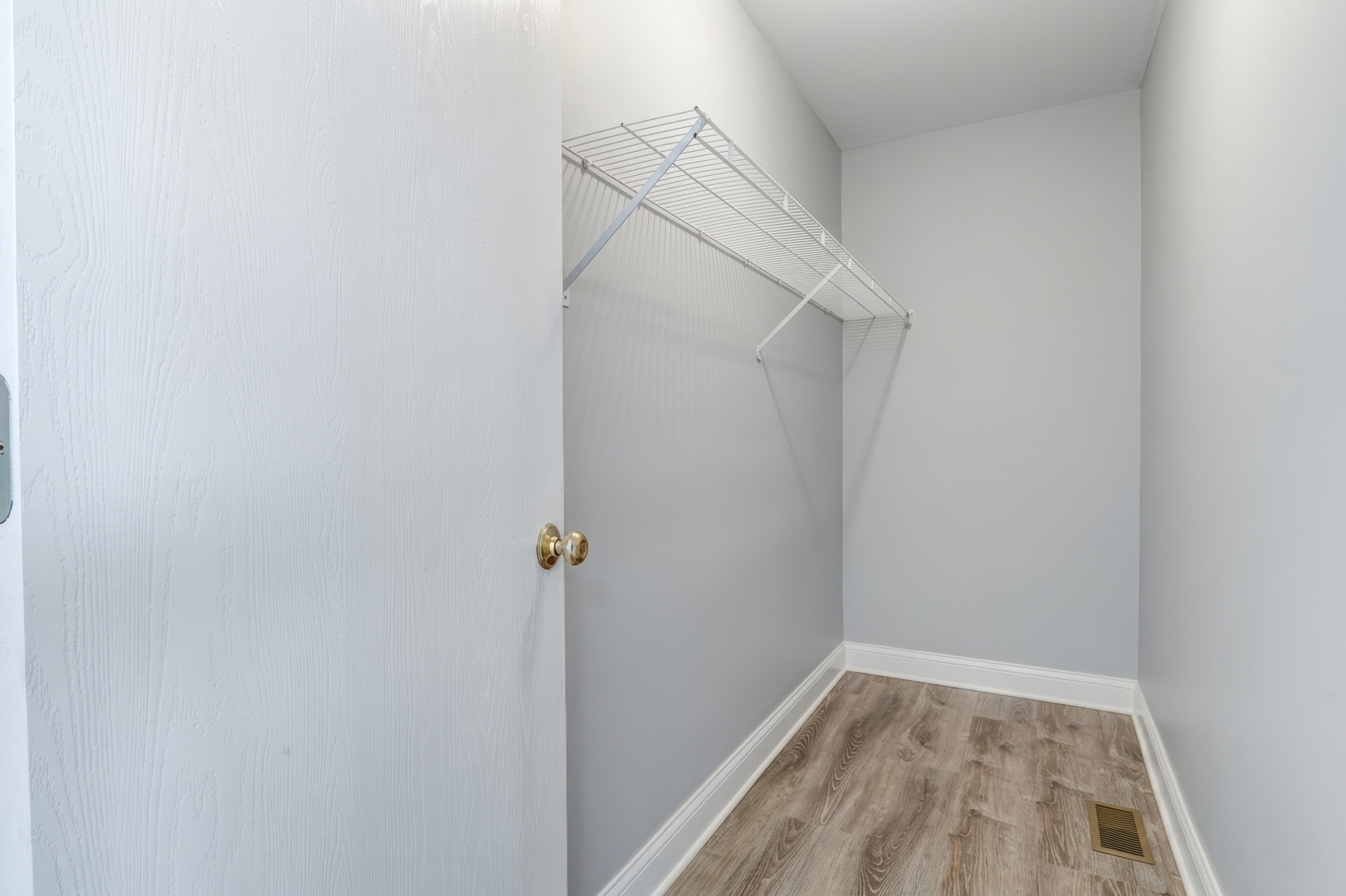 38312 Imperial Lane, Beach Park, IL 60087