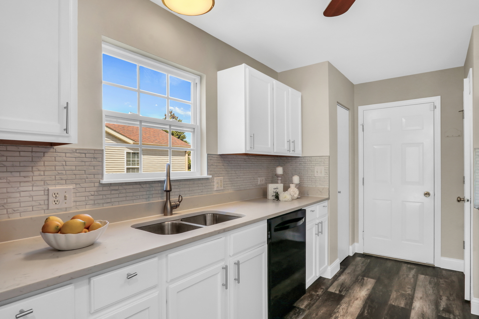 38312 Imperial Lane, Beach Park, IL 60087