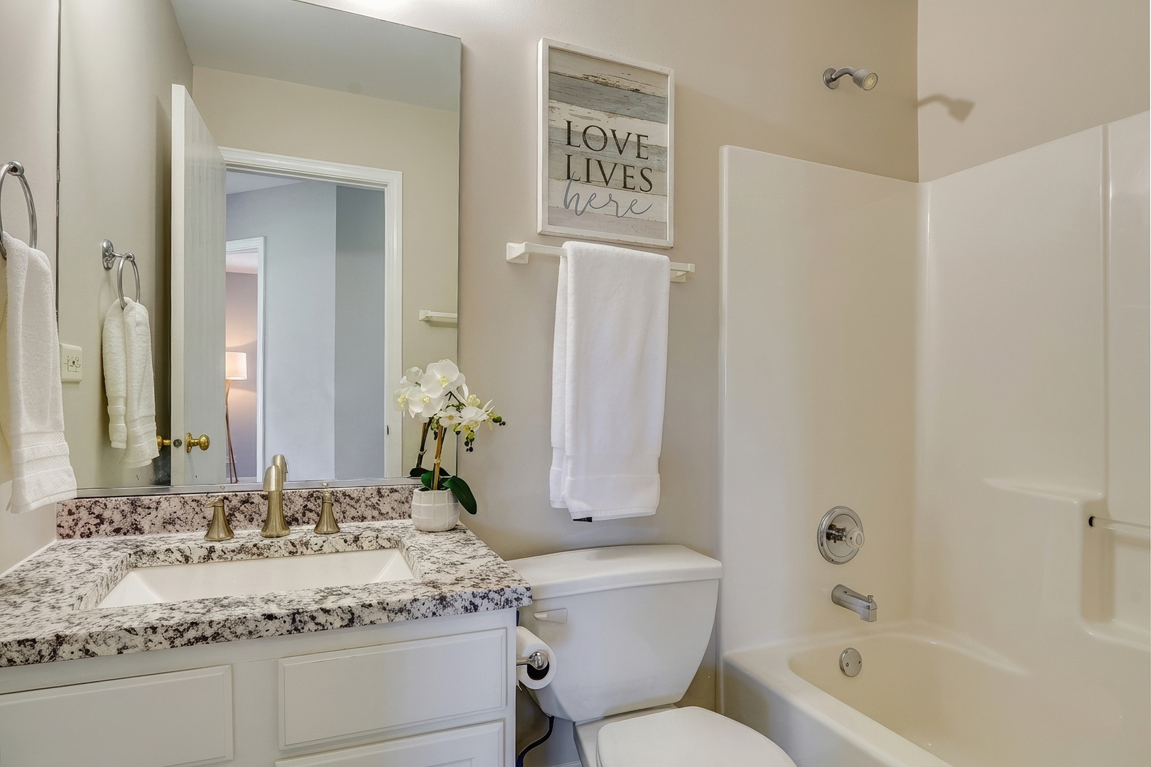 38312 Imperial Lane, Beach Park, IL 60087