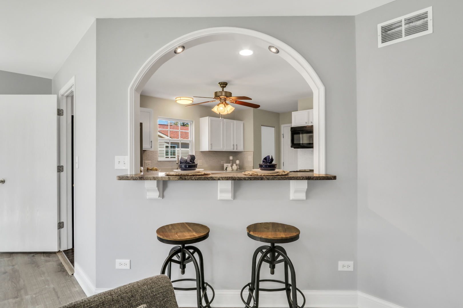 38312 Imperial Lane, Beach Park, IL 60087