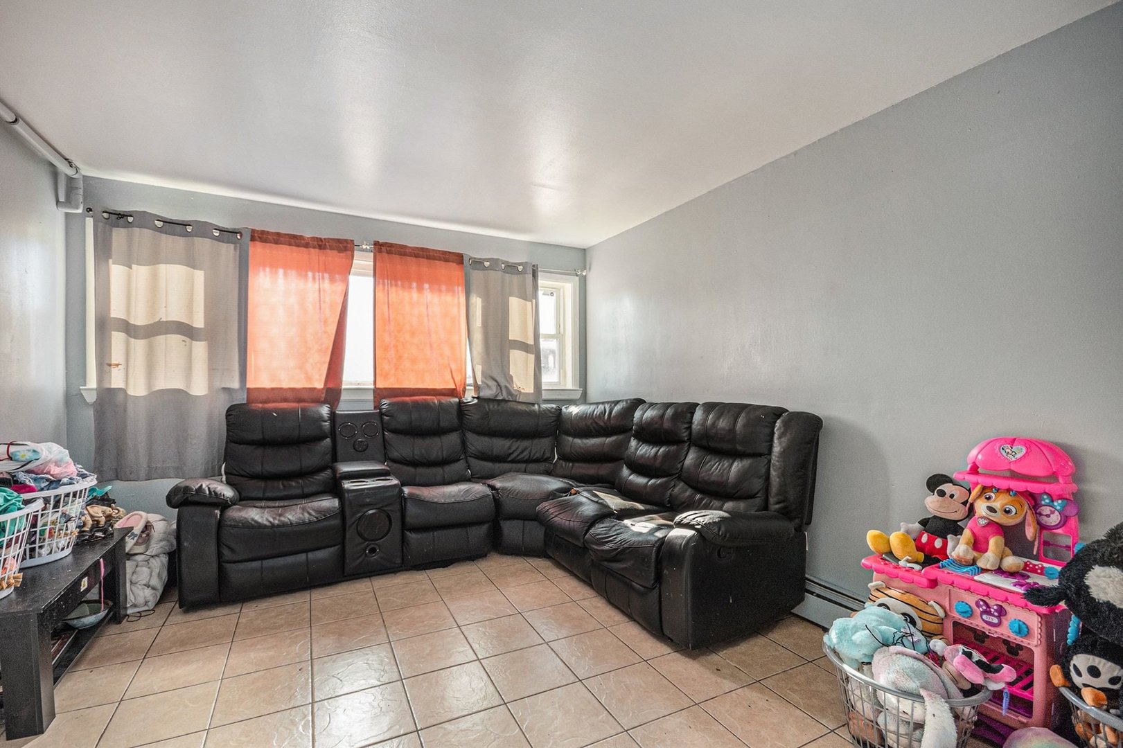 7524 W 63rd Place, Summit, IL 60501