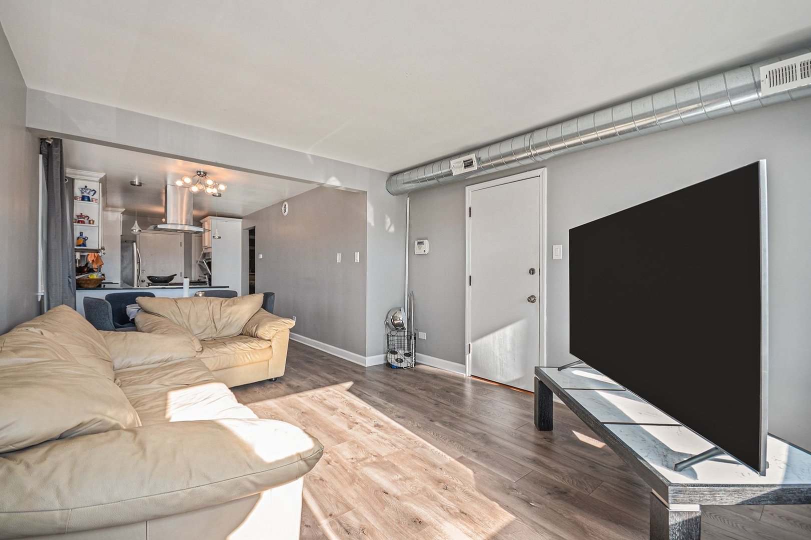 7524 W 63rd Place, Summit, IL 60501