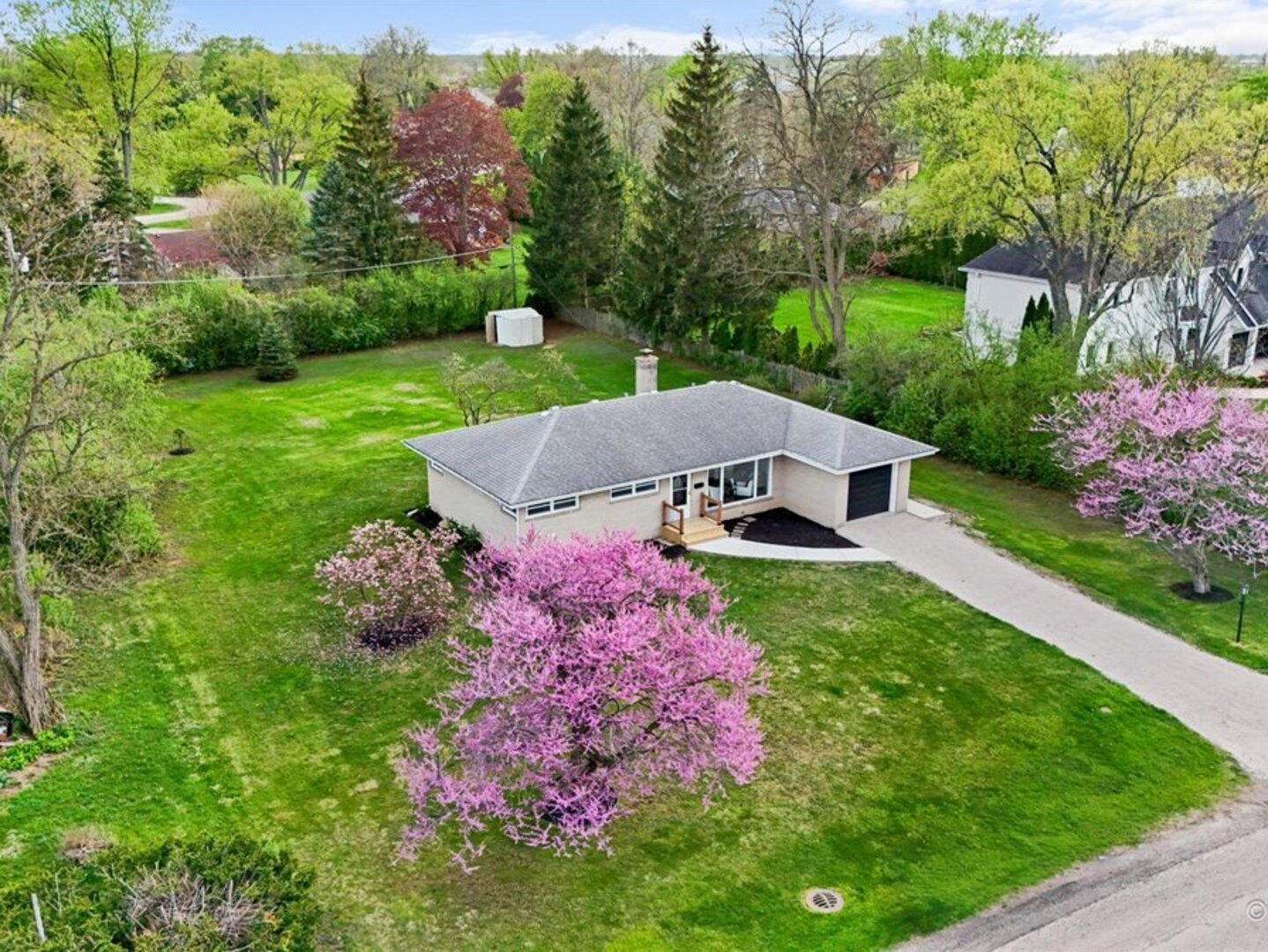 2015 Maplewood Road, Northbrook, IL 60062