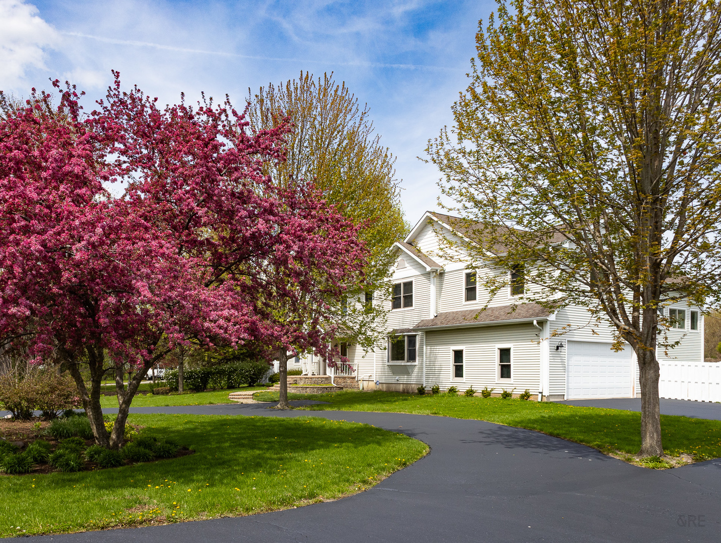 4308 Birch Drive, Gurnee, IL 60031