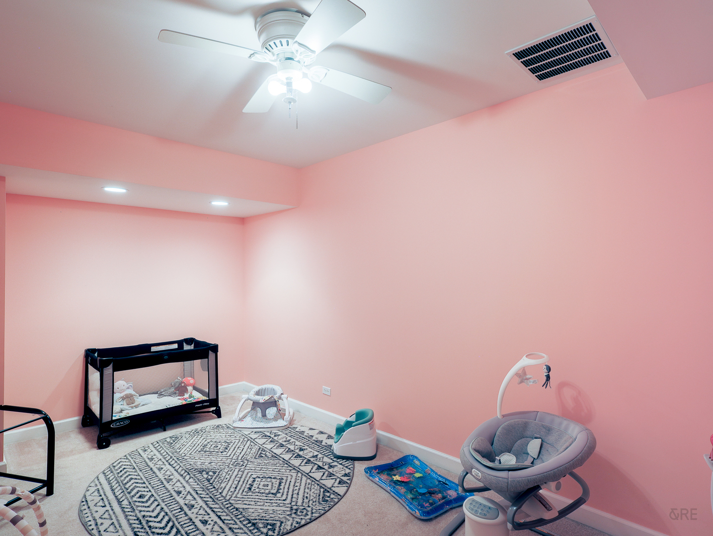 4308 Birch Drive, Gurnee, IL 60031