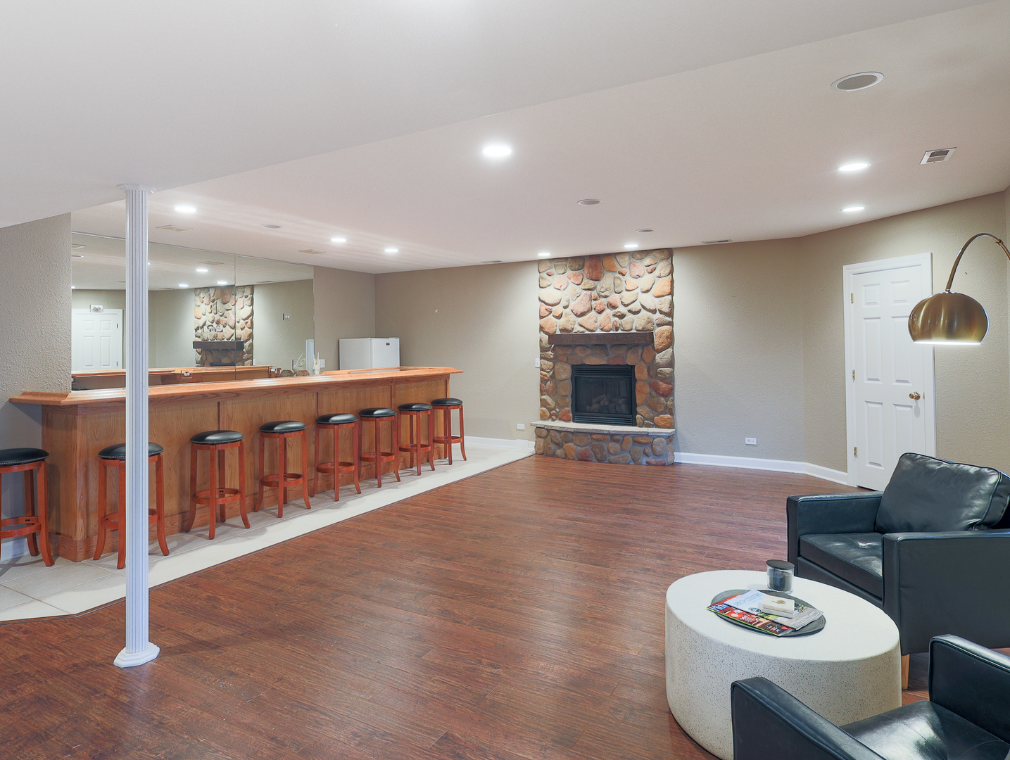 4308 Birch Drive, Gurnee, IL 60031