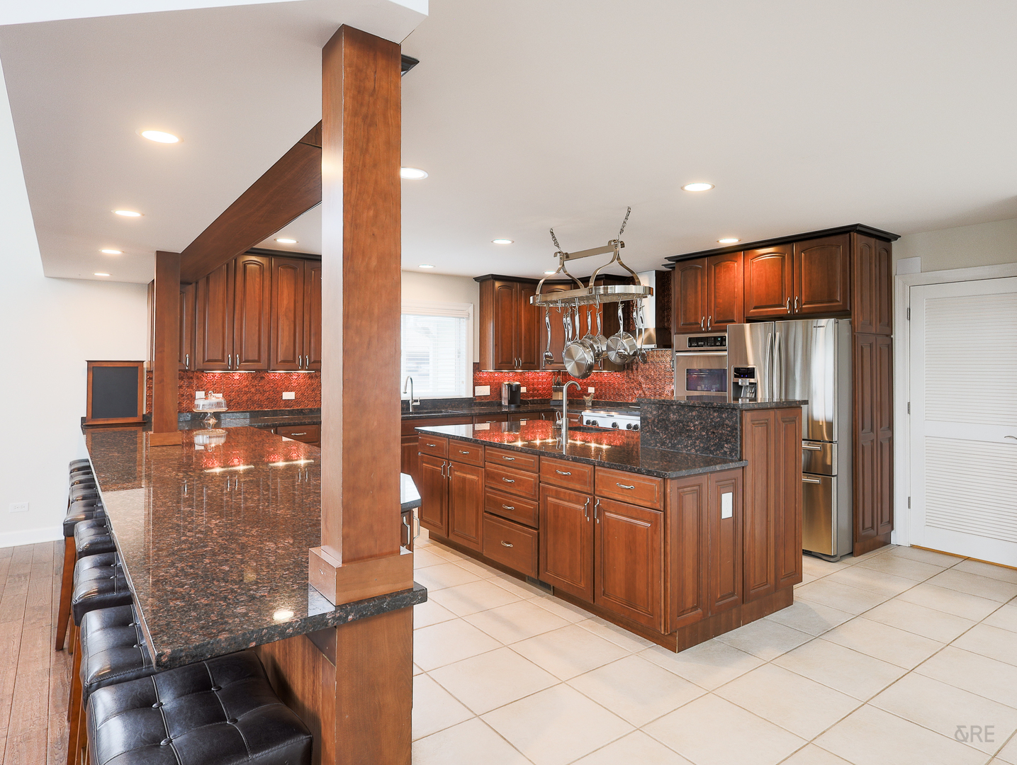 4308 Birch Drive, Gurnee, IL 60031