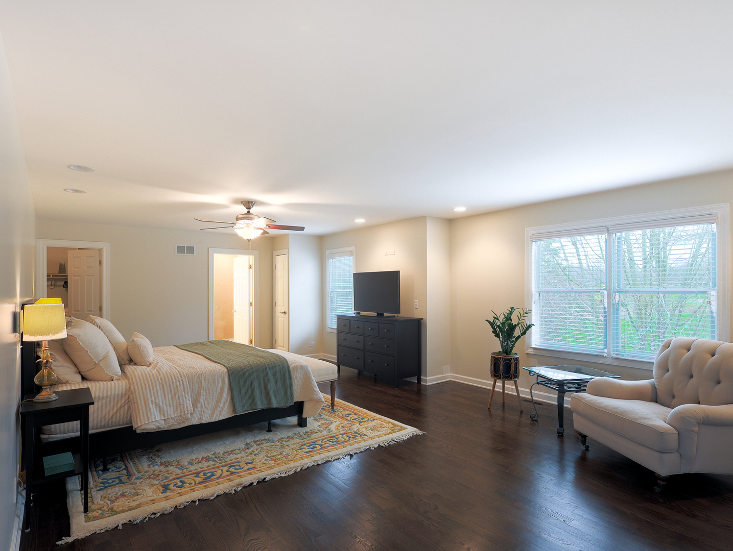 4308 Birch Drive, Gurnee, IL 60031