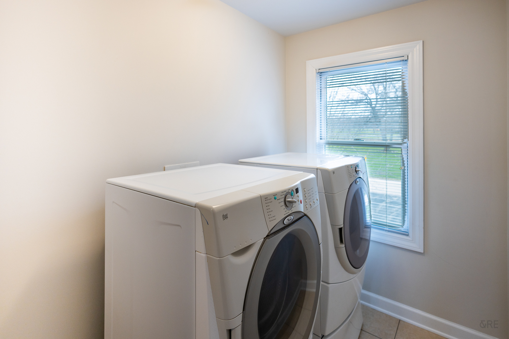 4308 Birch Drive, Gurnee, IL 60031