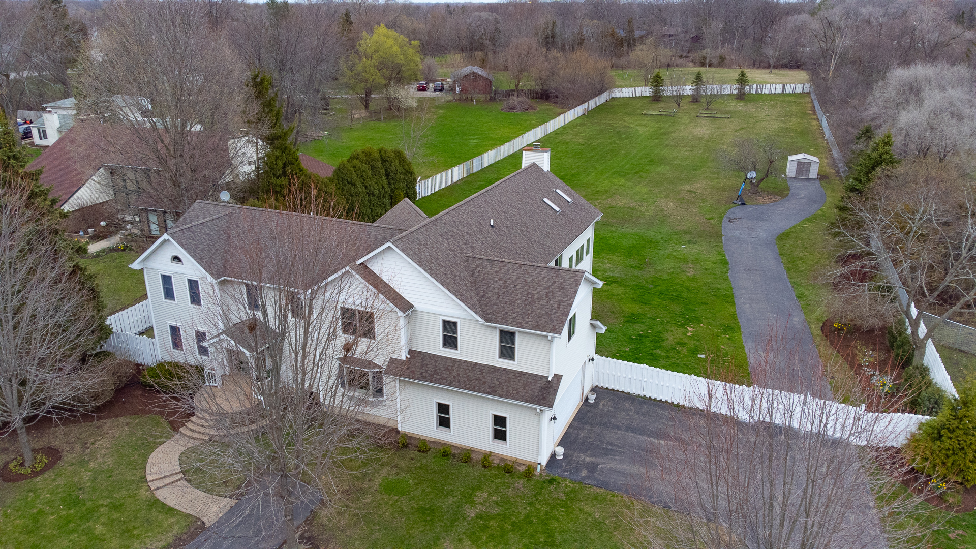 4308 Birch Drive, Gurnee, IL 60031