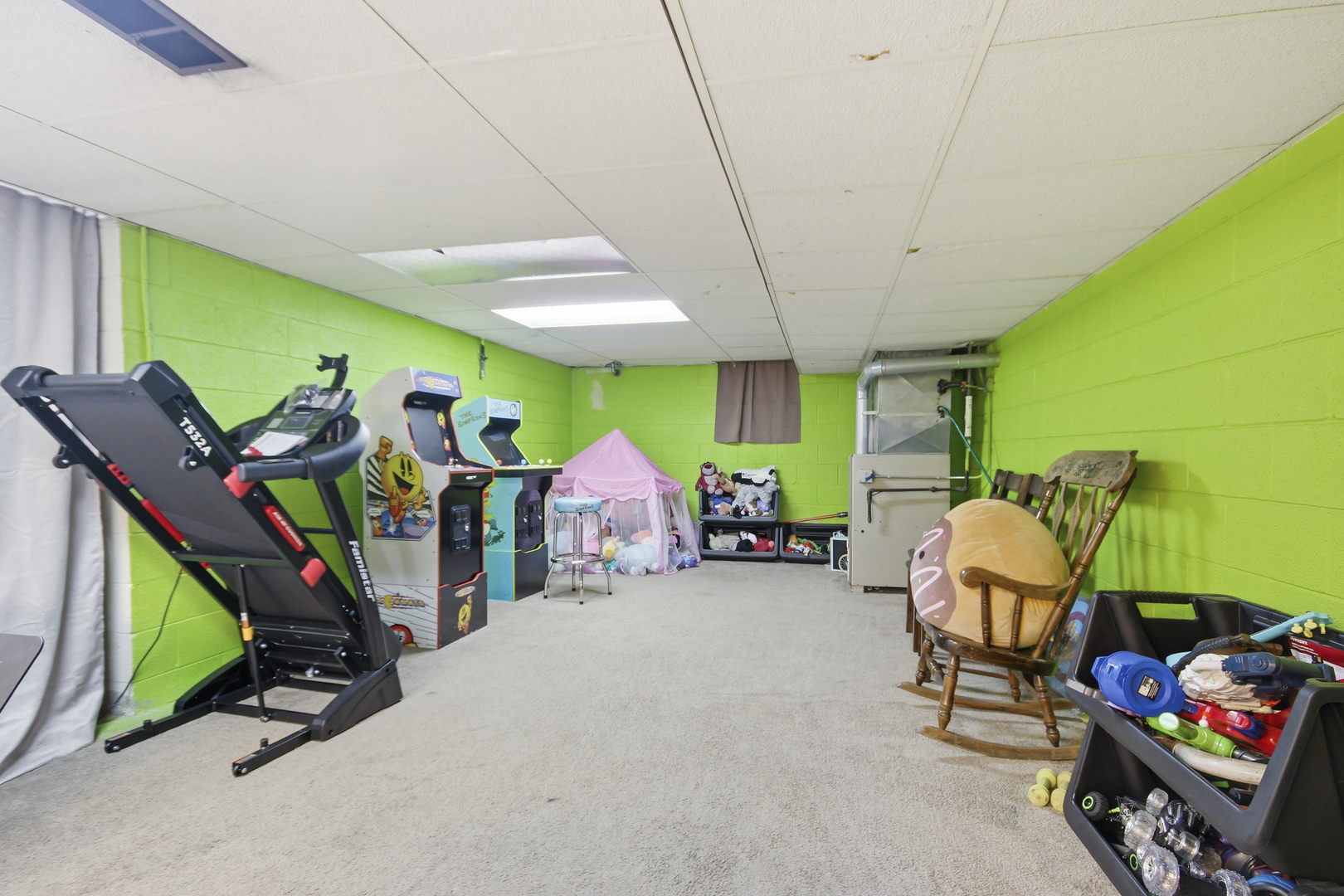 18655 Sherman Street, Lansing, IL 60438