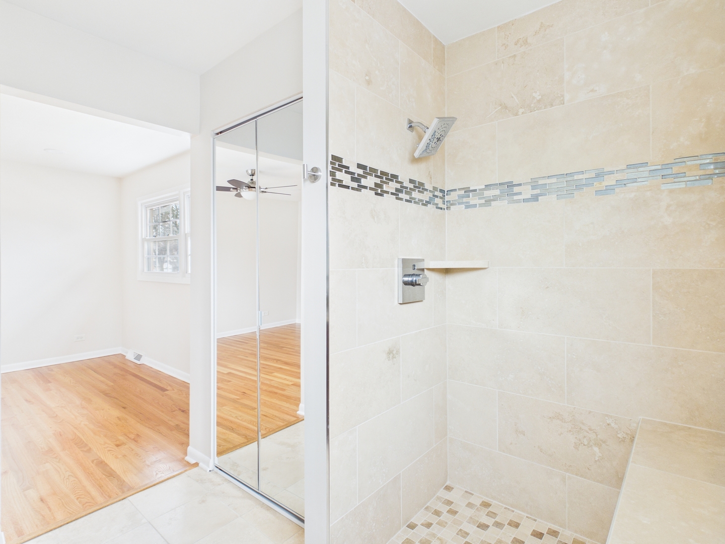 1415 S Evergreen Avenue, Arlington Heights, IL 60005