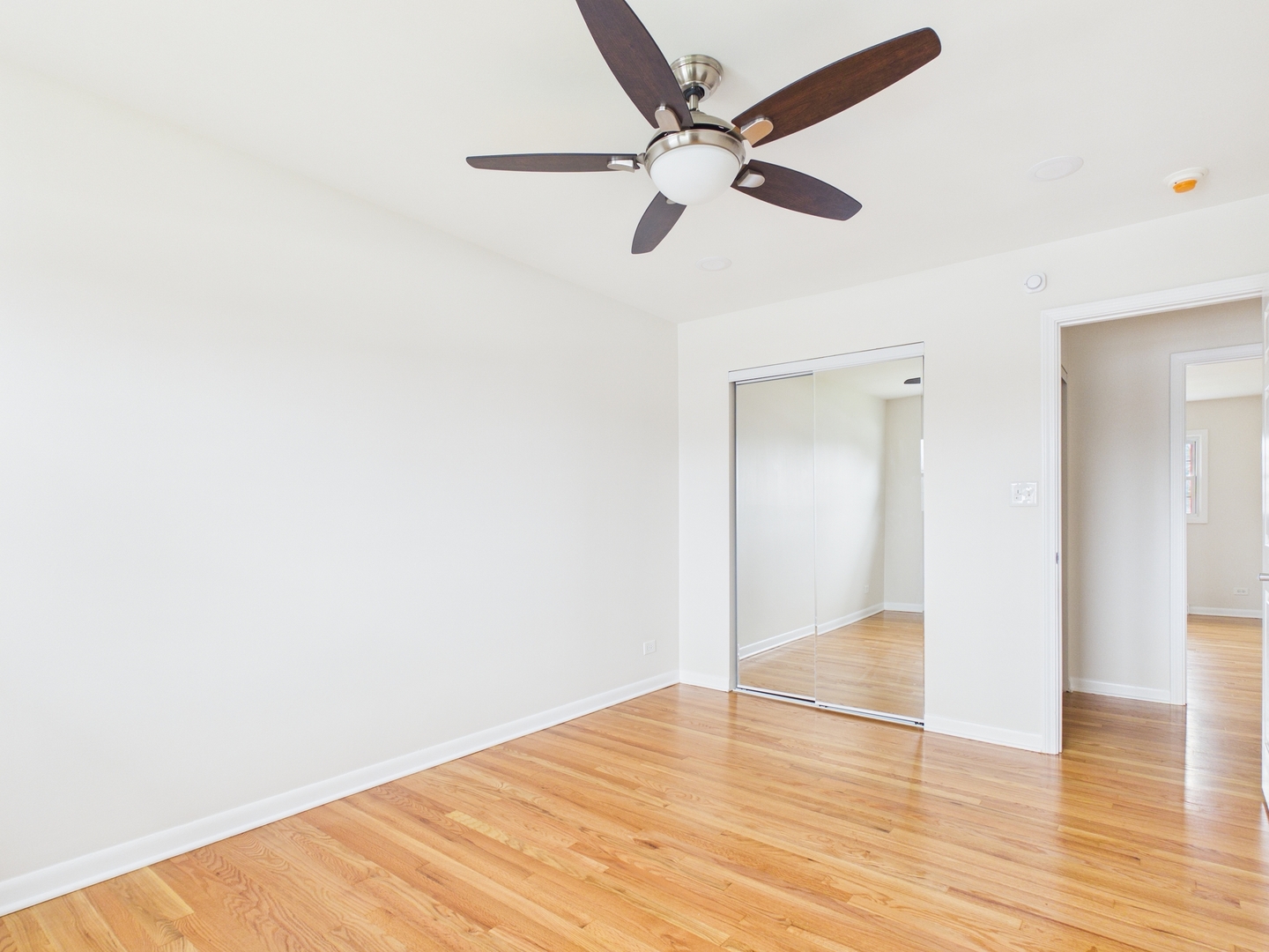 1415 S Evergreen Avenue, Arlington Heights, IL 60005