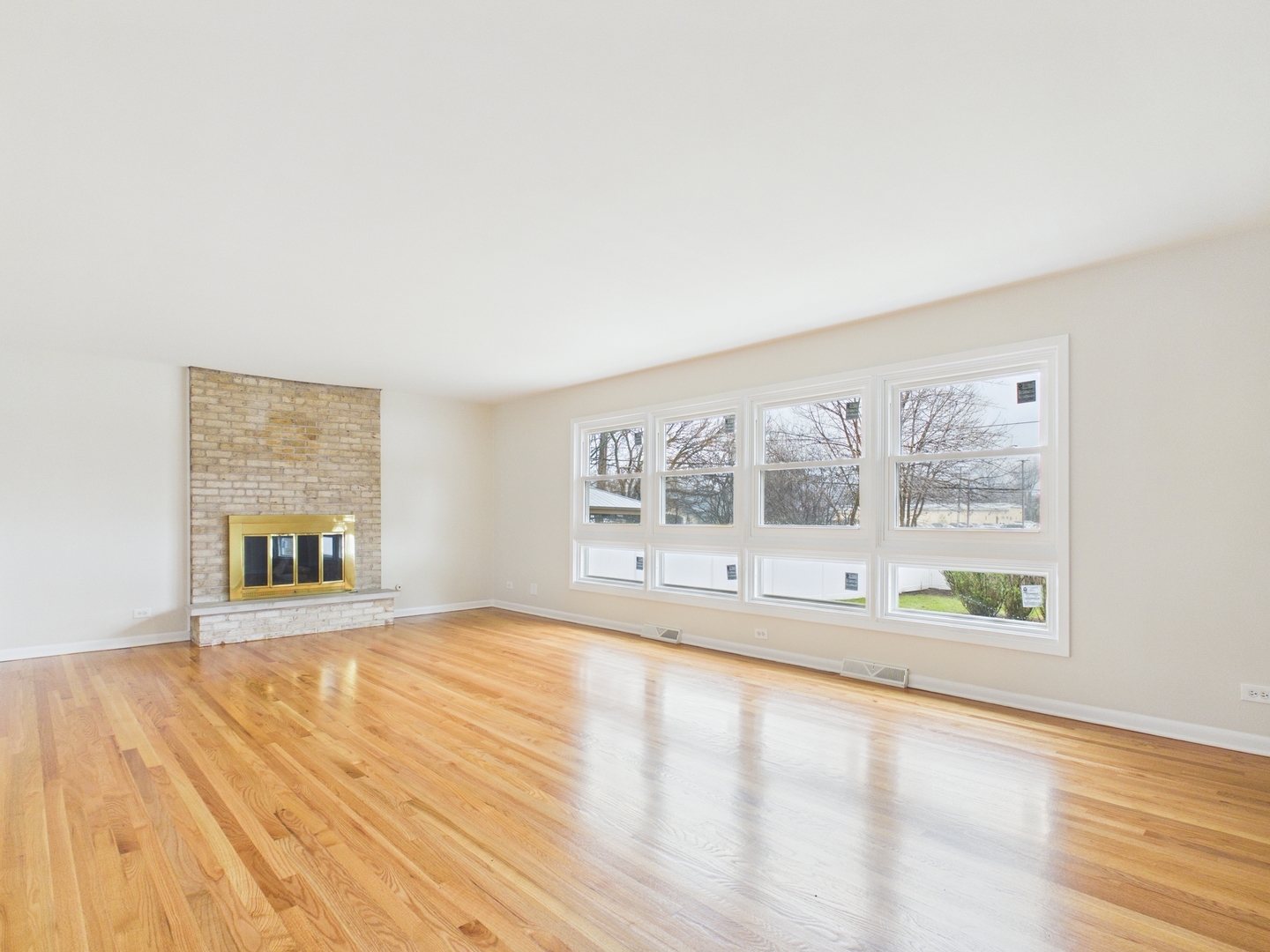 1415 S Evergreen Avenue, Arlington Heights, IL 60005