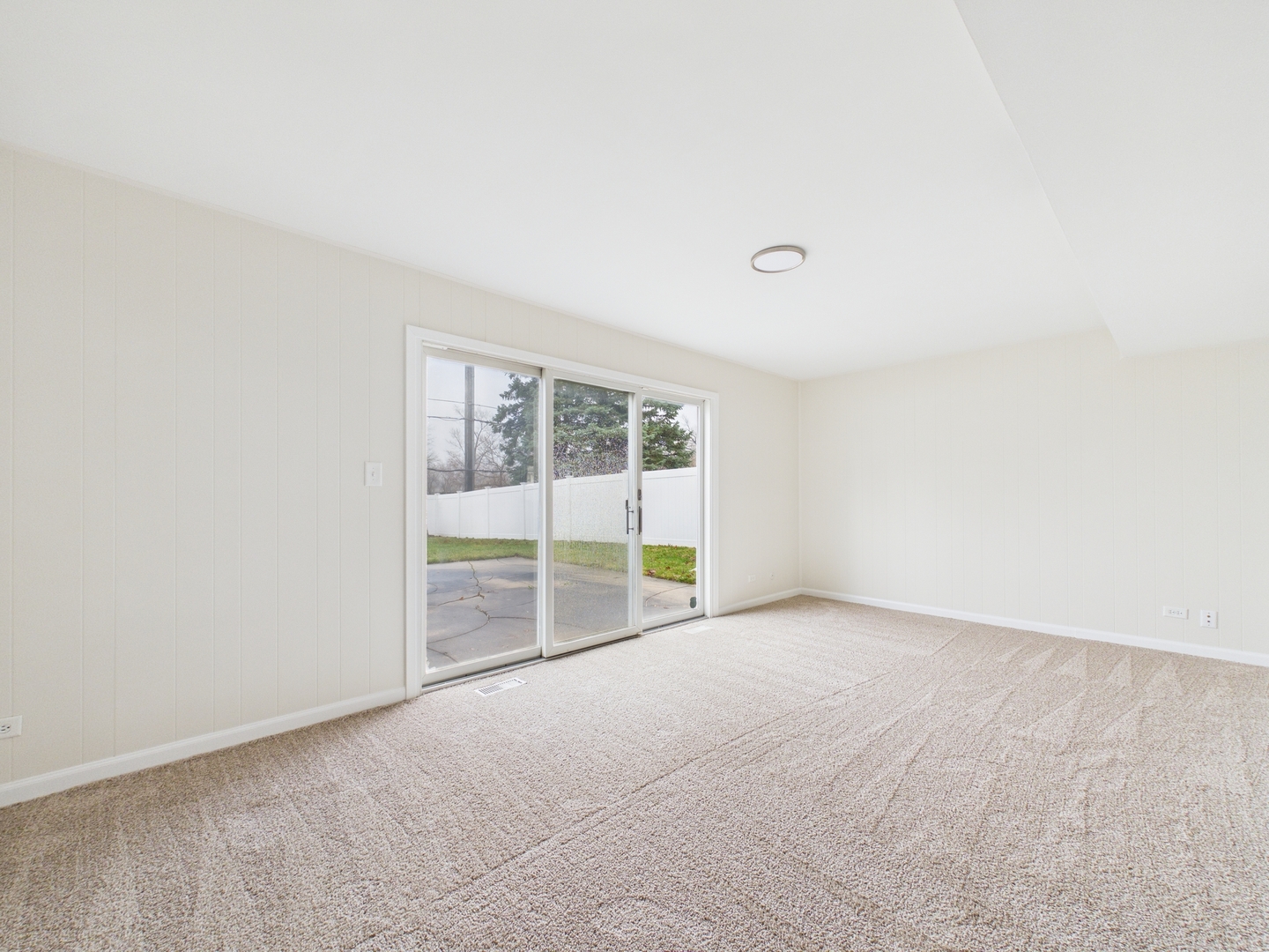 1415 S Evergreen Avenue, Arlington Heights, IL 60005