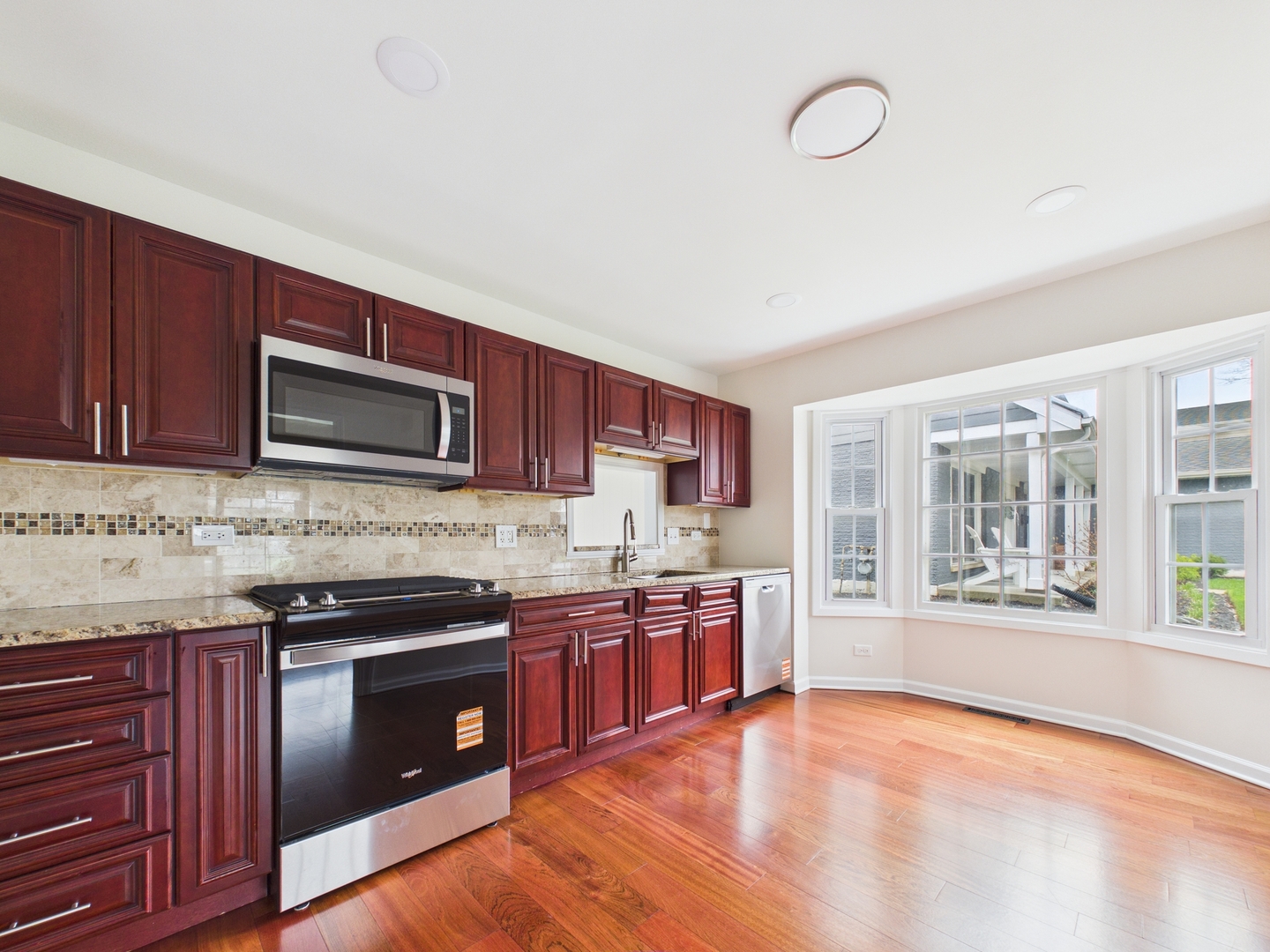 1415 S Evergreen Avenue, Arlington Heights, IL 60005