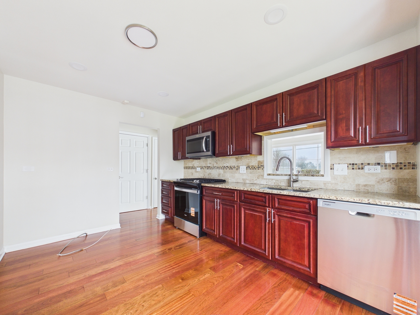 1415 S Evergreen Avenue, Arlington Heights, IL 60005