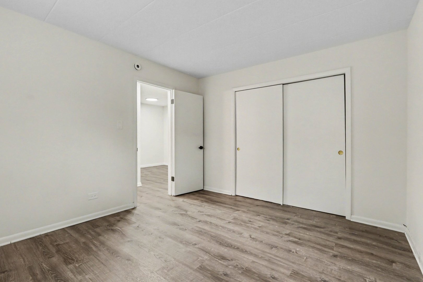 135 S Kenilworth Avenue #6, Oak Park, IL 60302