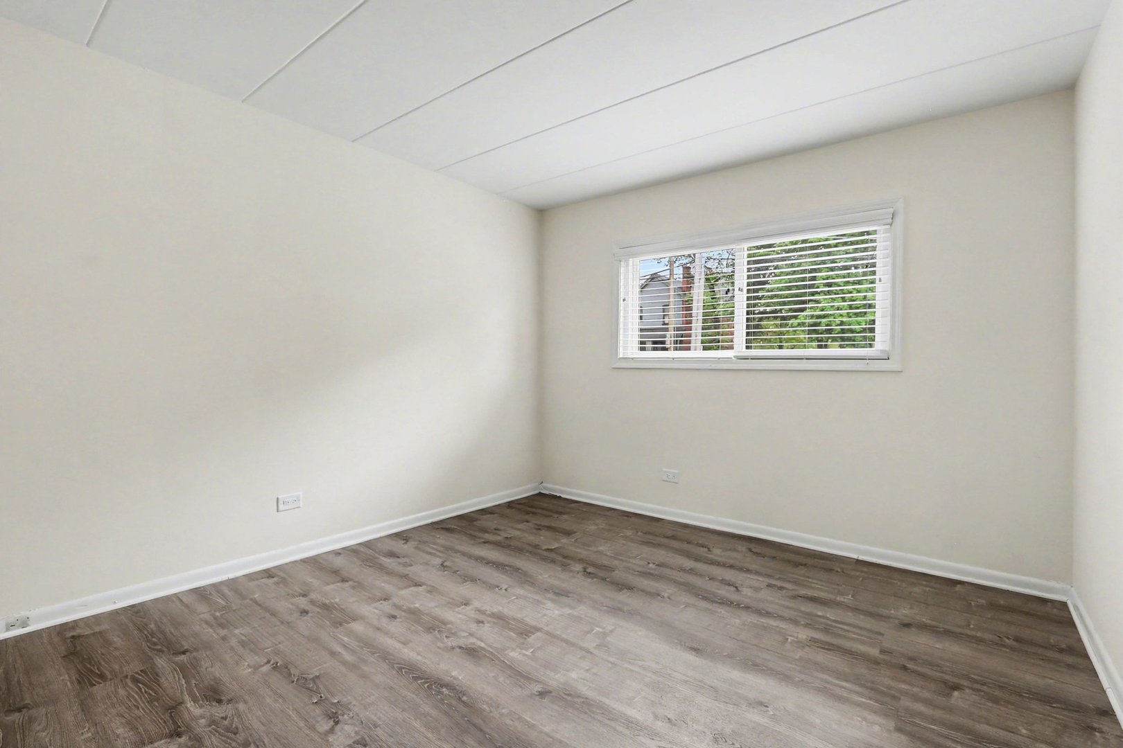 135 S Kenilworth Avenue #6, Oak Park, IL 60302