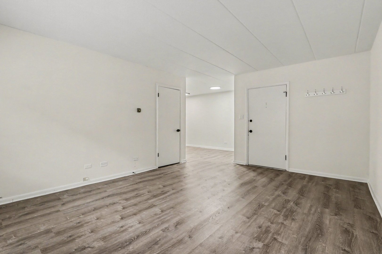 135 S Kenilworth Avenue #6, Oak Park, IL 60302