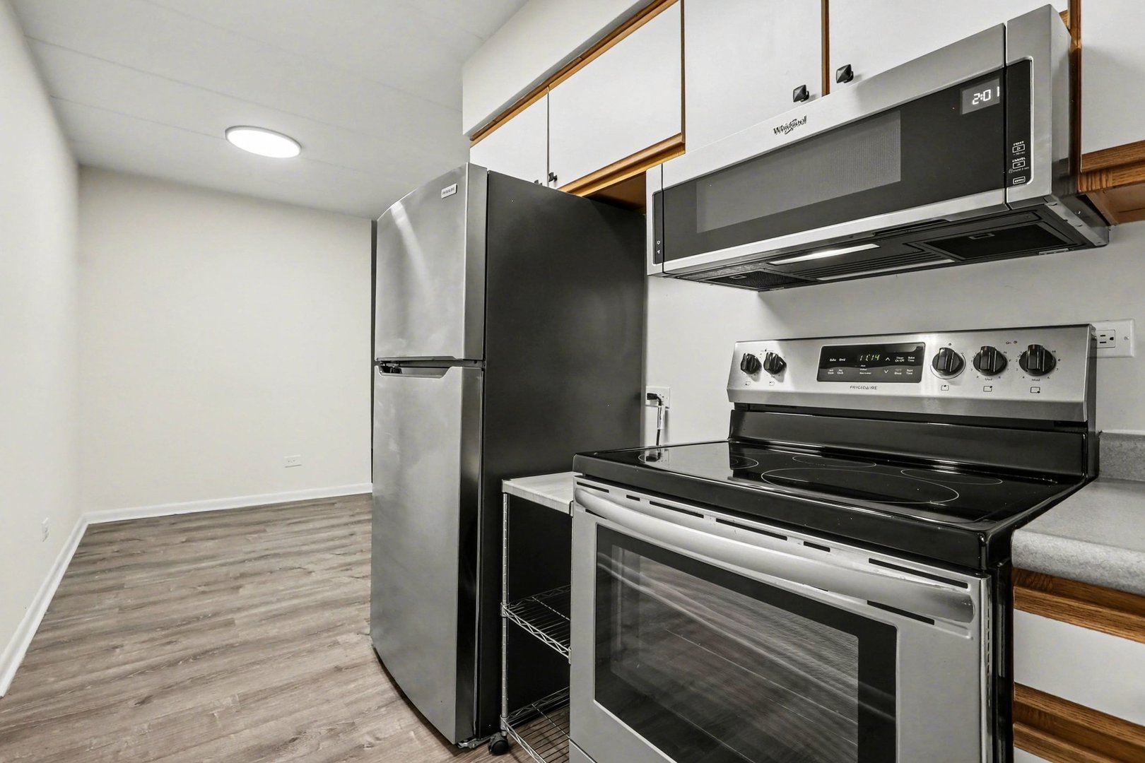 135 S Kenilworth Avenue #6, Oak Park, IL 60302