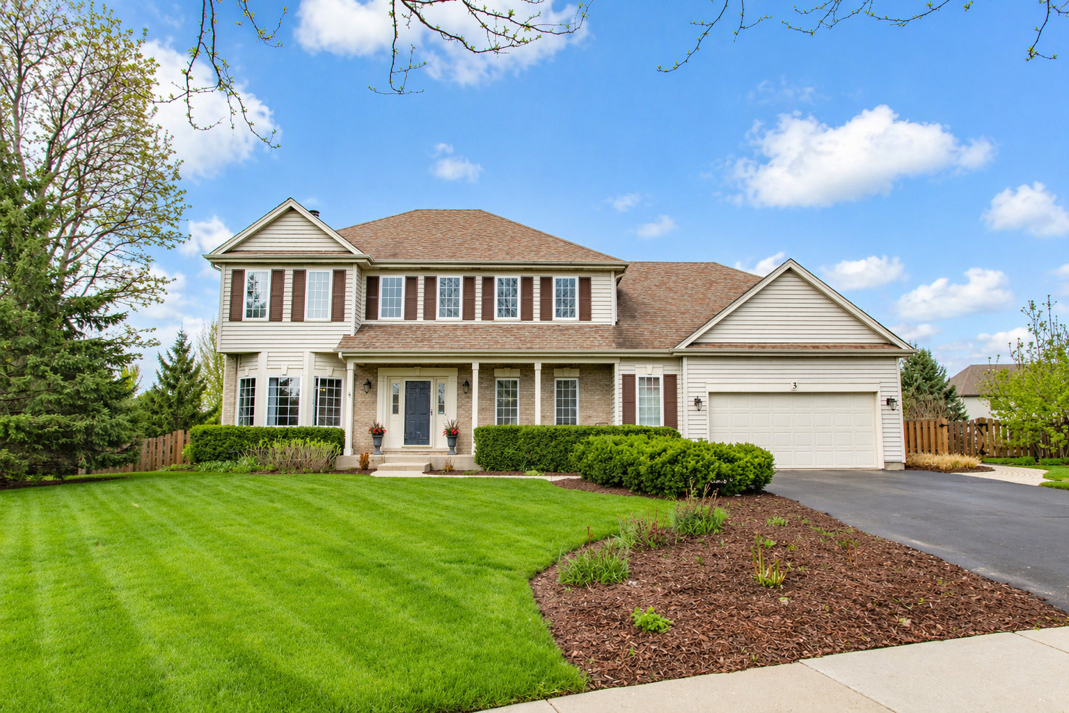 3 BLACKWOLF Court, Algonquin, IL 60102
