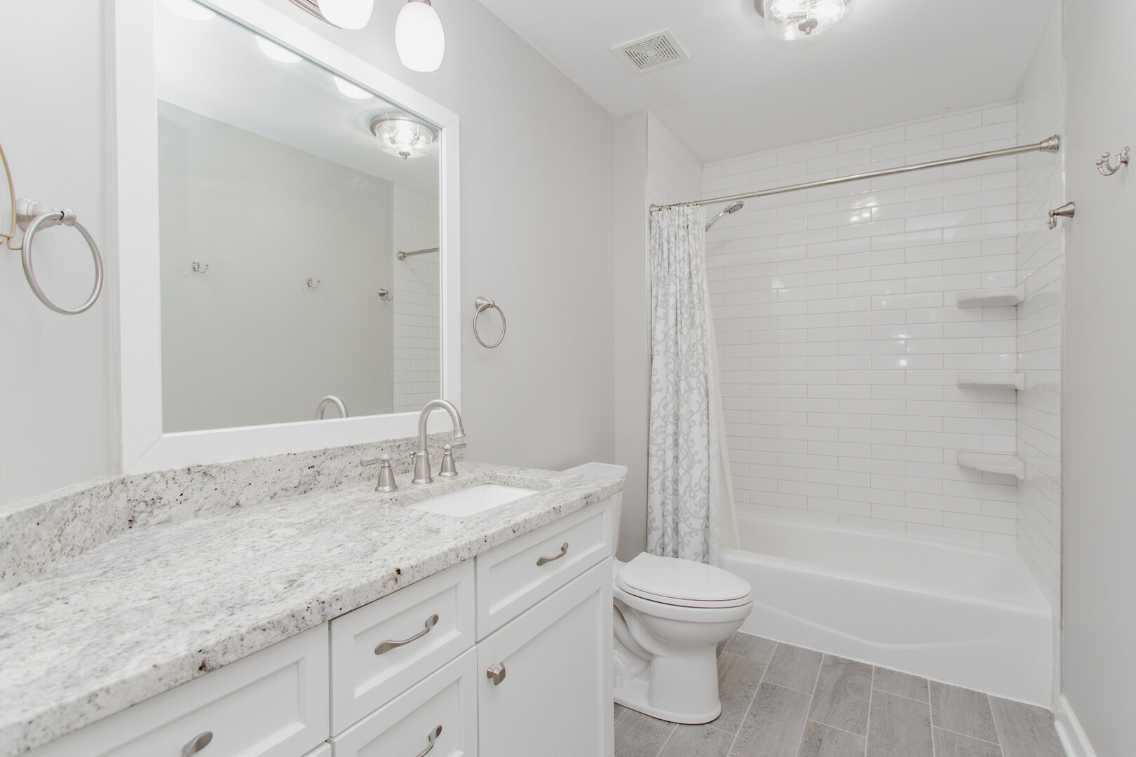 3 BLACKWOLF Court, Algonquin, IL 60102