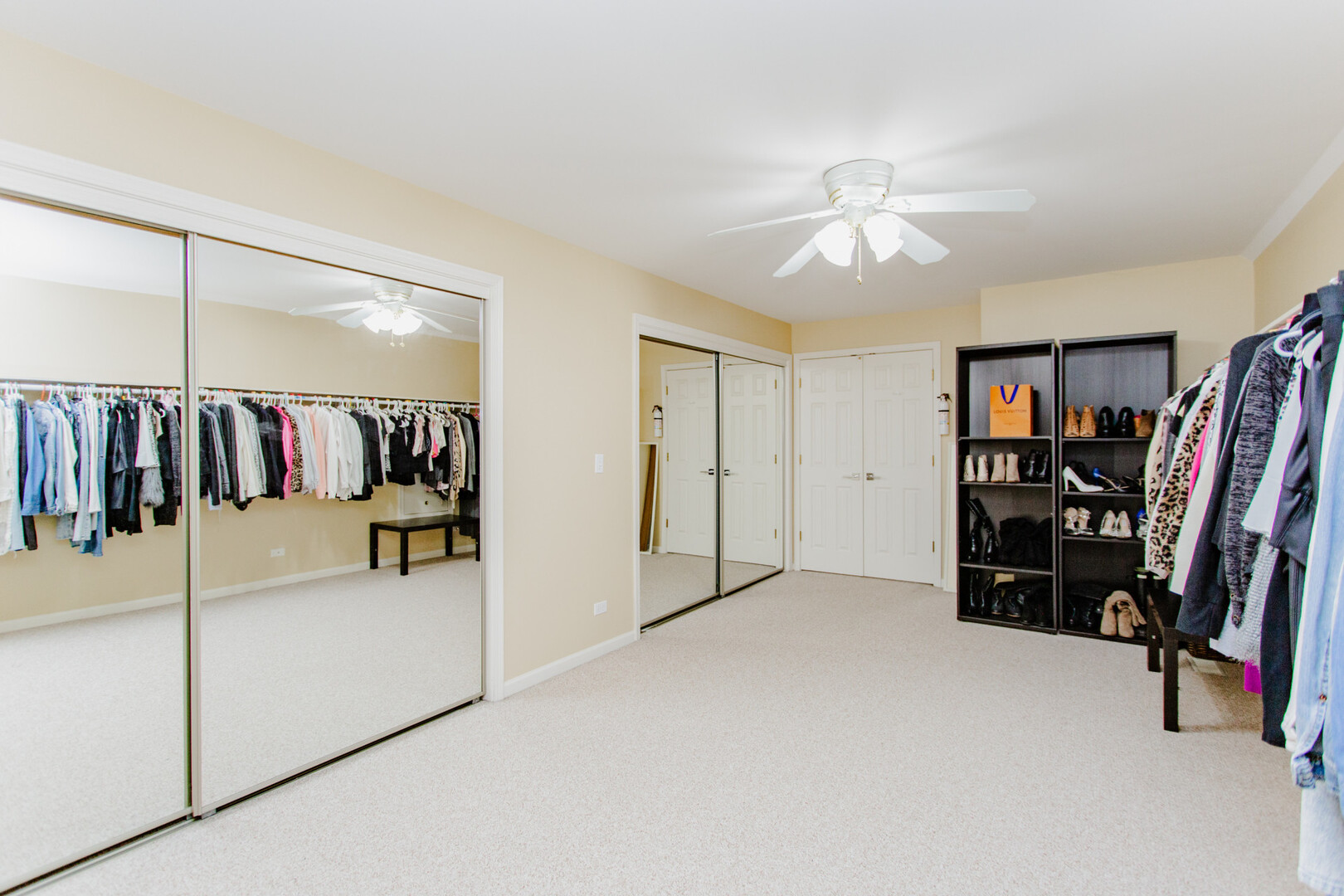 3 BLACKWOLF Court, Algonquin, IL 60102