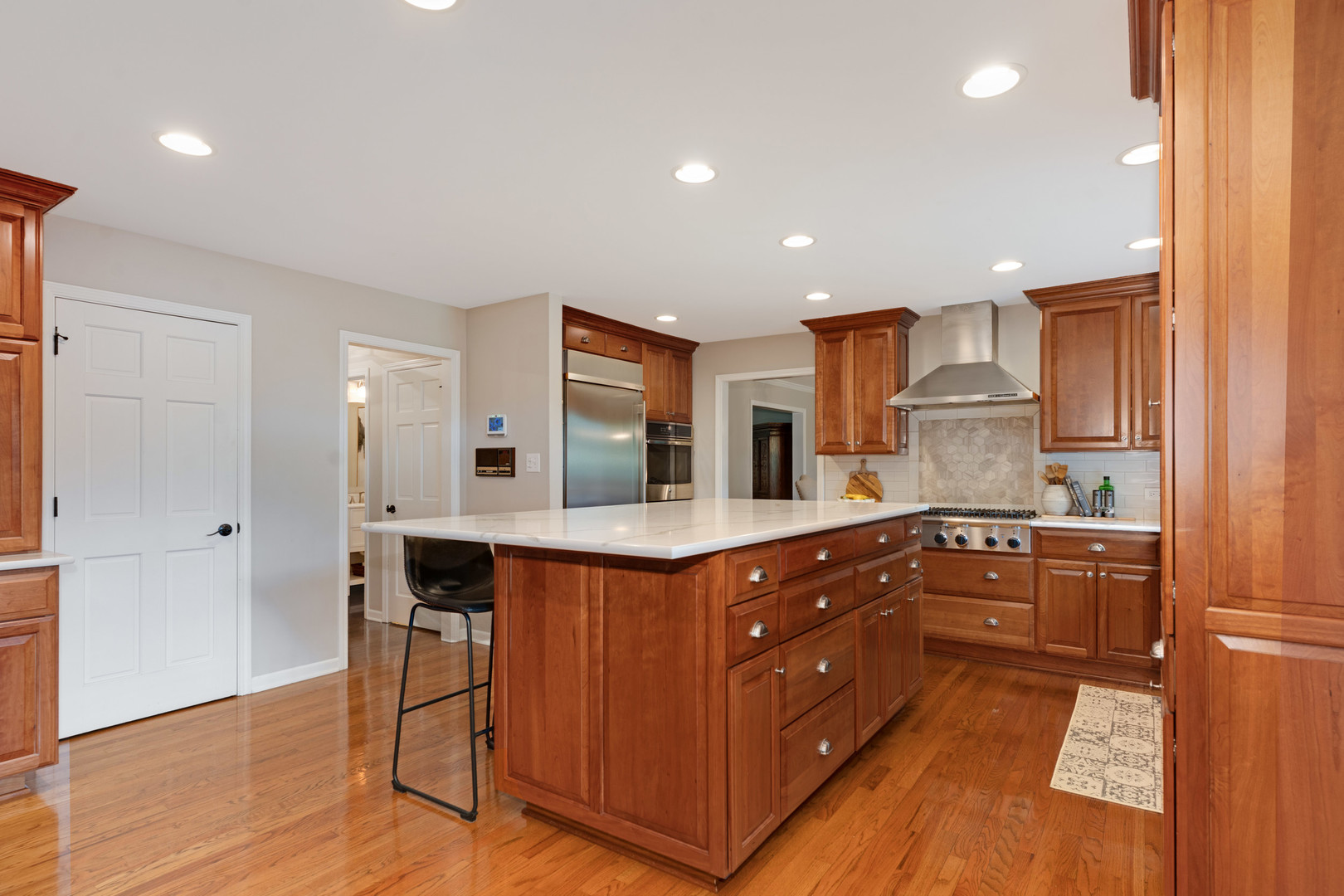 1385 Ginger Lane, Naperville, IL 60565