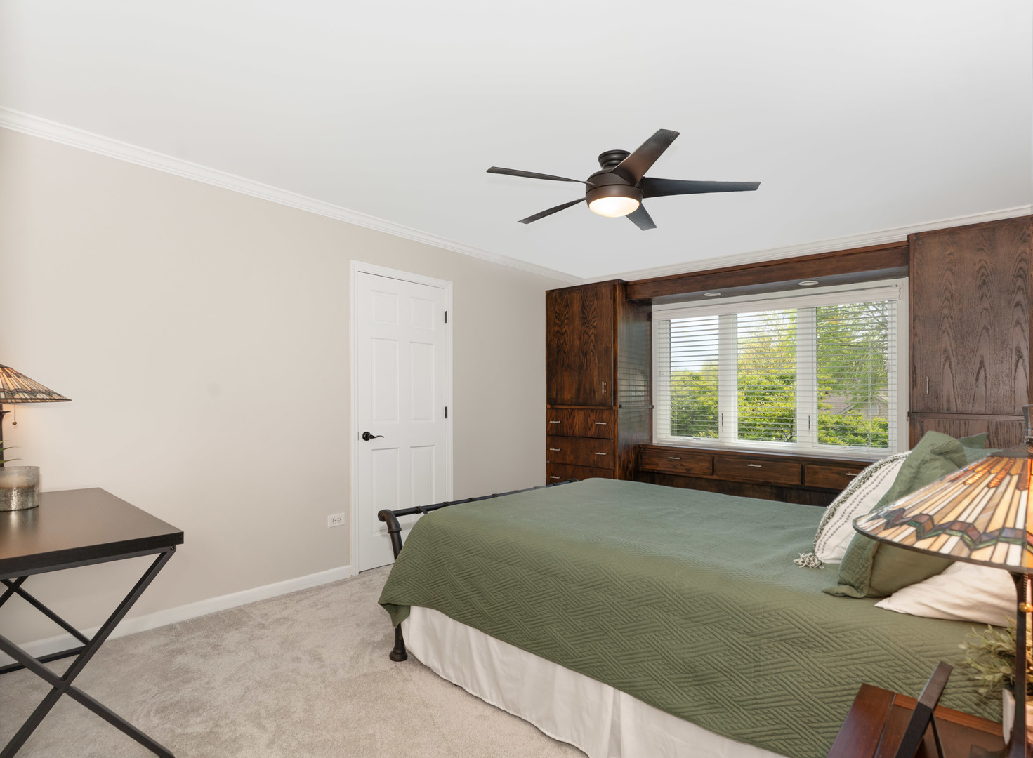 1385 Ginger Lane, Naperville, IL 60565