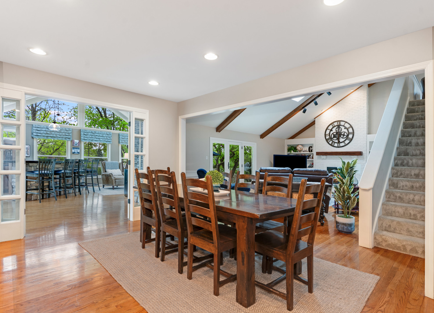 1385 Ginger Lane, Naperville, IL 60565